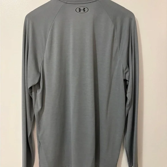 Under Armour Men’s Gray Quarter-Zip Performance tech top - Picture 3 of 5